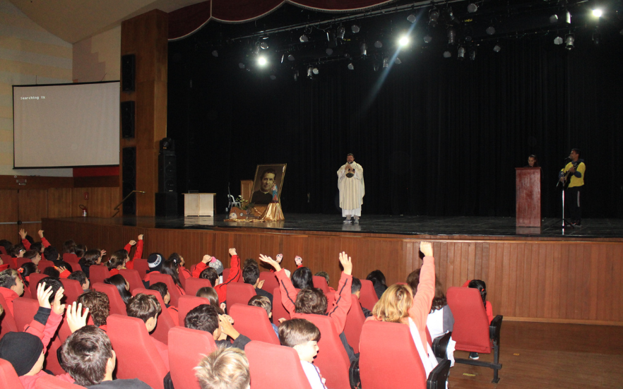 Celebração de Dom Bosco - 2º ao 5º ano